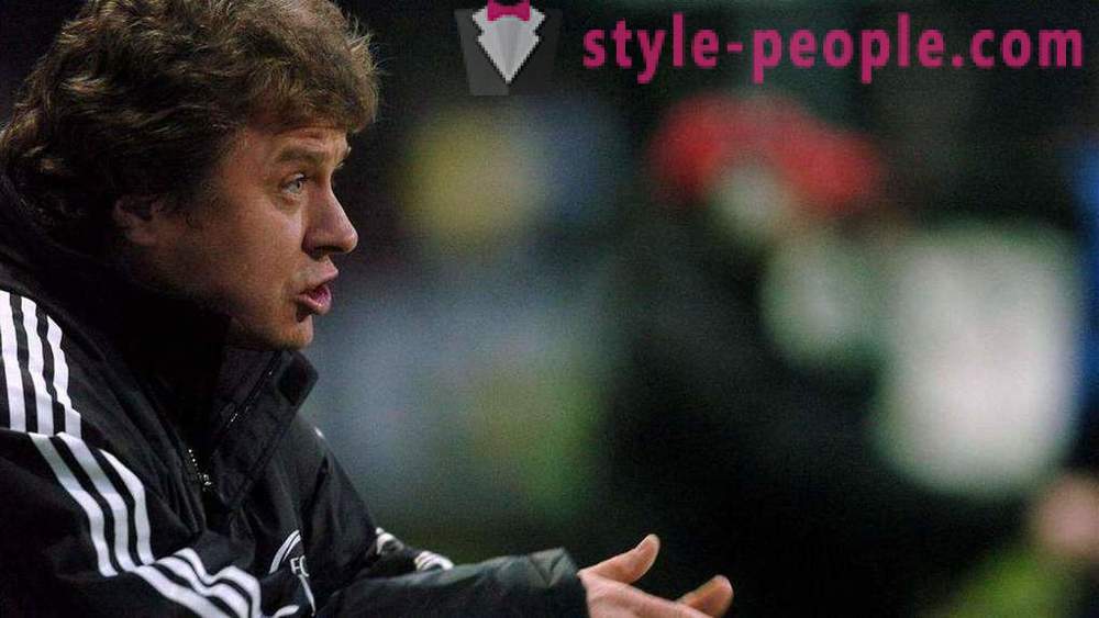 Alexander Zavarov (fodboldspiller): biografi, præstation, coaching karriere