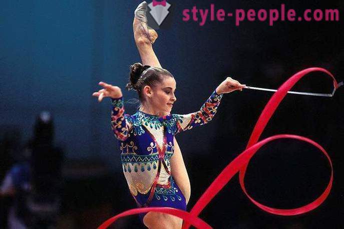 Julia Barsukov: anmeldelser School of rytmisk gymnastik olympiske mester