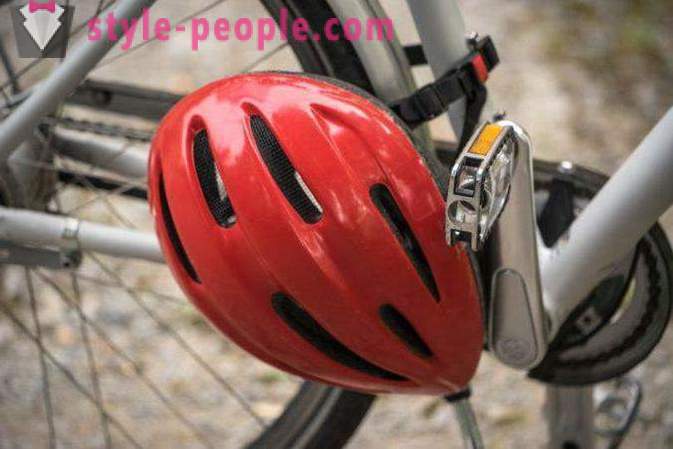 Cykelhjelm: en gennemgang af de modeller, især valg af producenter og