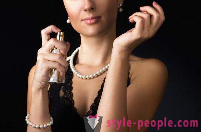 Parfume med feromoner: anmeldelser, myte eller virkelighed, som den handling