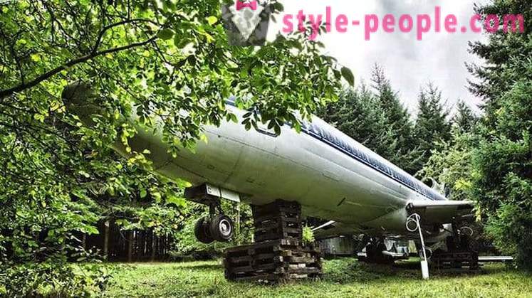 Beboelsesejendom af Boeing 727
