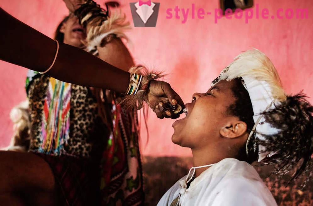 Indledning ritualer traditionelle healere i Sydafrika