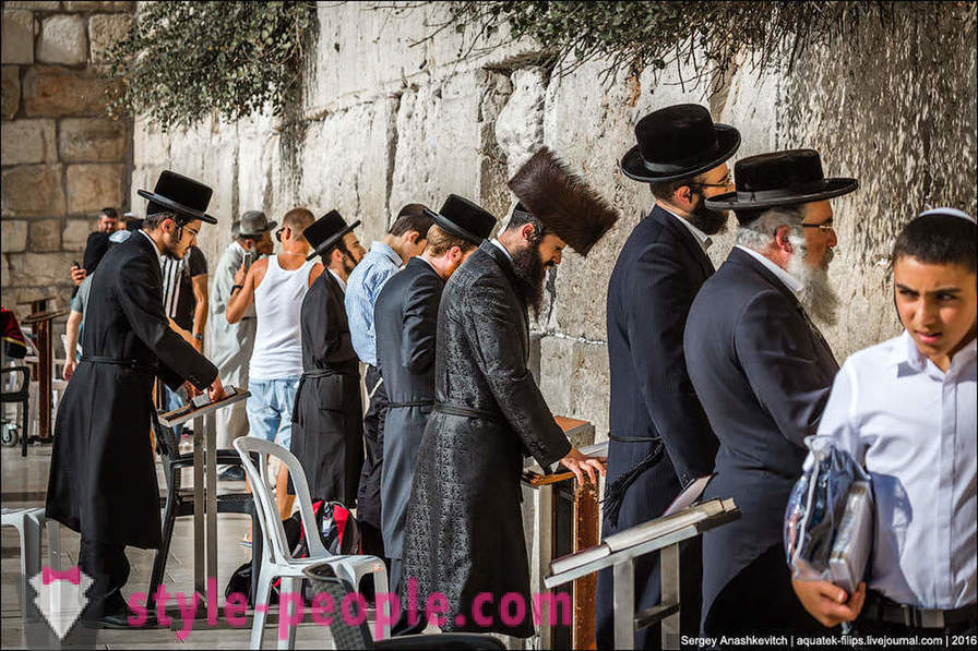 Hvorfor religiøse jøder bære særlige tøj