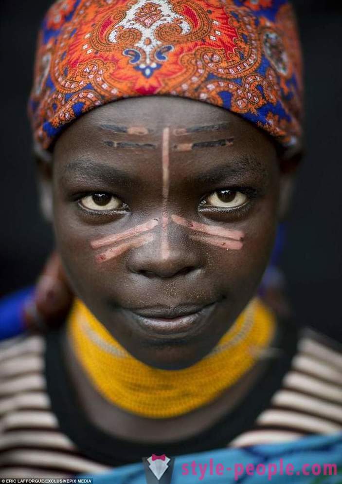 I Afrika, ar pryder ikke kun mænd