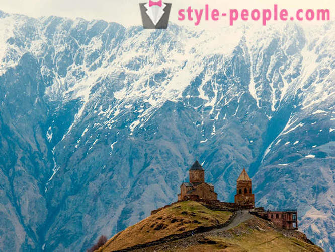 Rejse gennem bjergene i Kaukasus