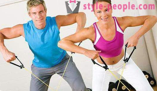 Effektiv træning med elastik for mænd og kvinder: en beskrivelse og anmeldelser