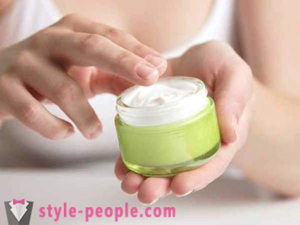 Hvordan til at vælge en ansigtscreme til tør hud: tips og anmeldelser kosmetologer