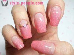 Bryllup manicure på korte og lange negle