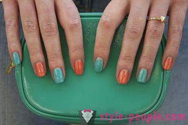 Sådan at male dine negle i forskellige farver: fashionable design ideer