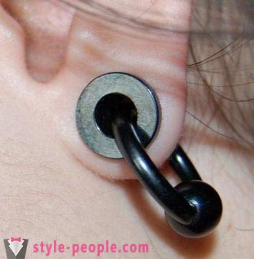 Tunneler i ørerne - for ekstrem piercing
